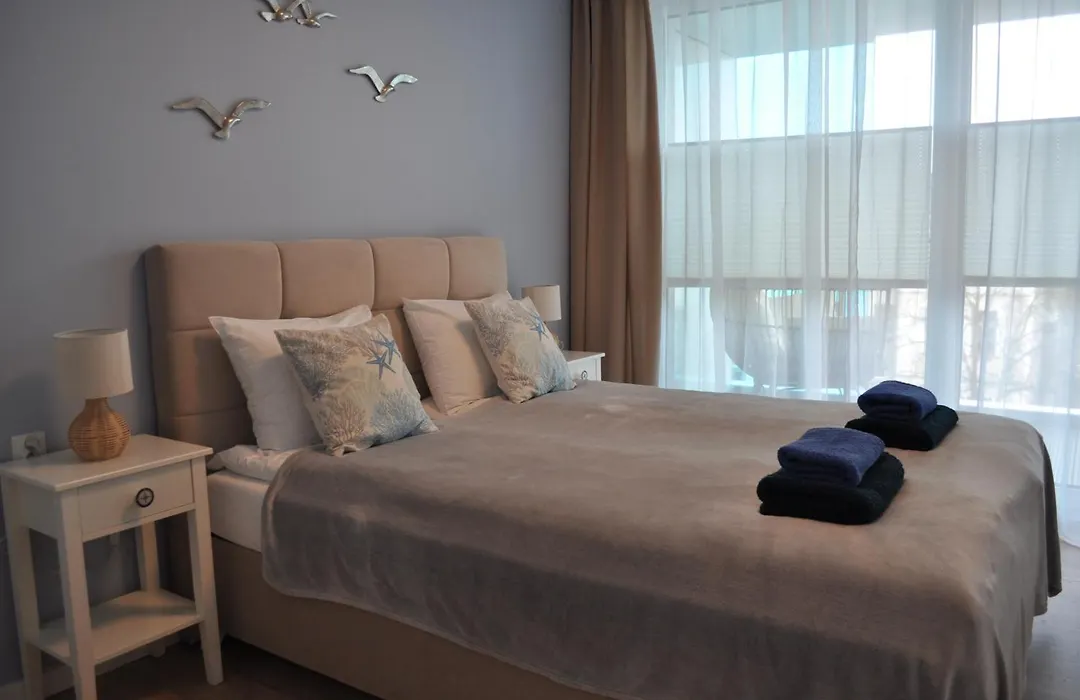 4SUMMER Kołobrzeg Apartamenty White Blue Sauna&Fitness&Parking 100 metrów do pięknej szerokiej piaszczystej plaży, wspaniały widok z dużego tarasu! 100 Meter zu einem schönen breiten Sandstrand, herrliche Aussicht von einer großen Terrasse!-1