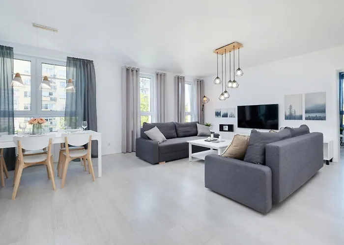 y Platany Z Parkingiem By Noclegi Renters